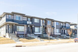 179 Fireside Way in Cochrane, AB - Building Photo