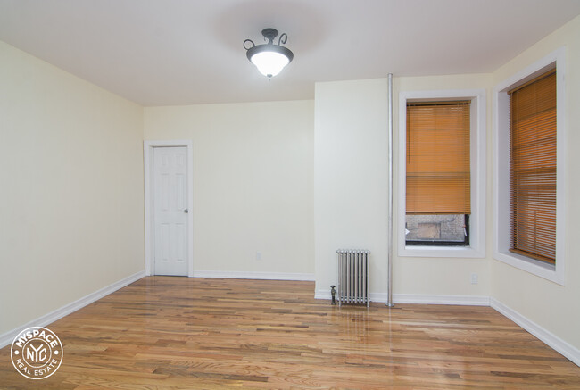 81 Crooke Ave in Brooklyn, NY - Building Photo - Building Photo