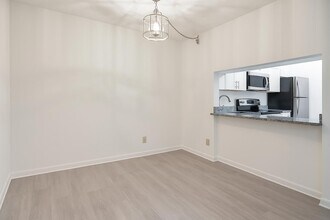 209 Foxtail Dr in Greenacres, FL - Building Photo - Building Photo