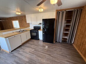 116 Shortite Dr in Riverton, WY - Building Photo - Building Photo