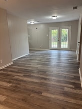 522 Carol Crest St in San Antonio, TX - Building Photo - Building Photo