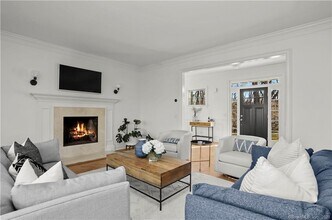 192 Bible St in Greenwich, CT - Building Photo - Building Photo