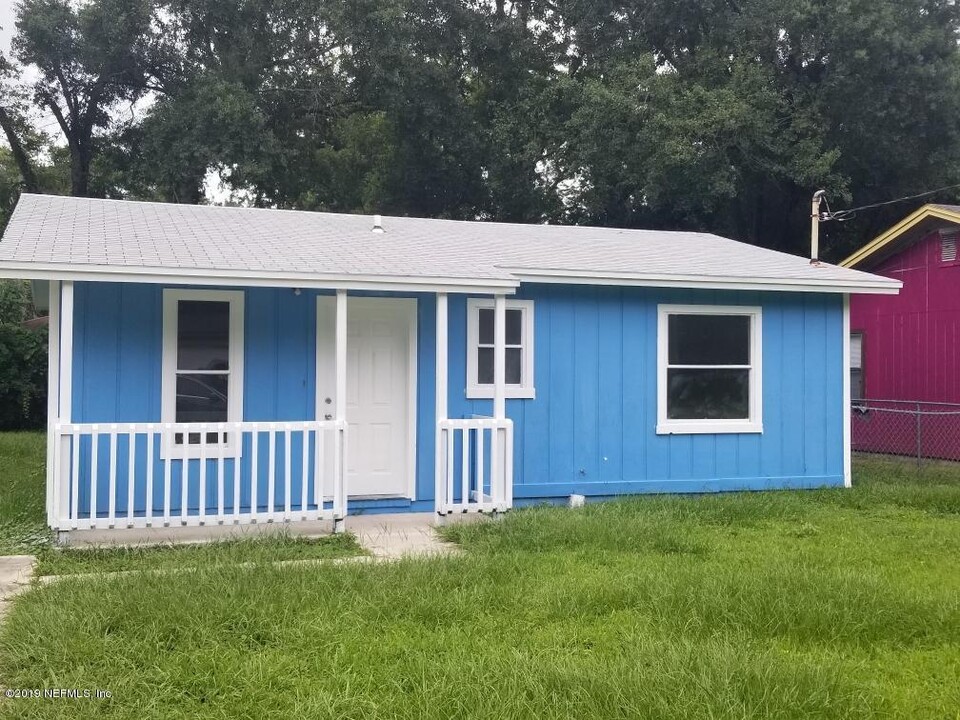 3149 Nolan St in Jacksonville, FL - Building Photo