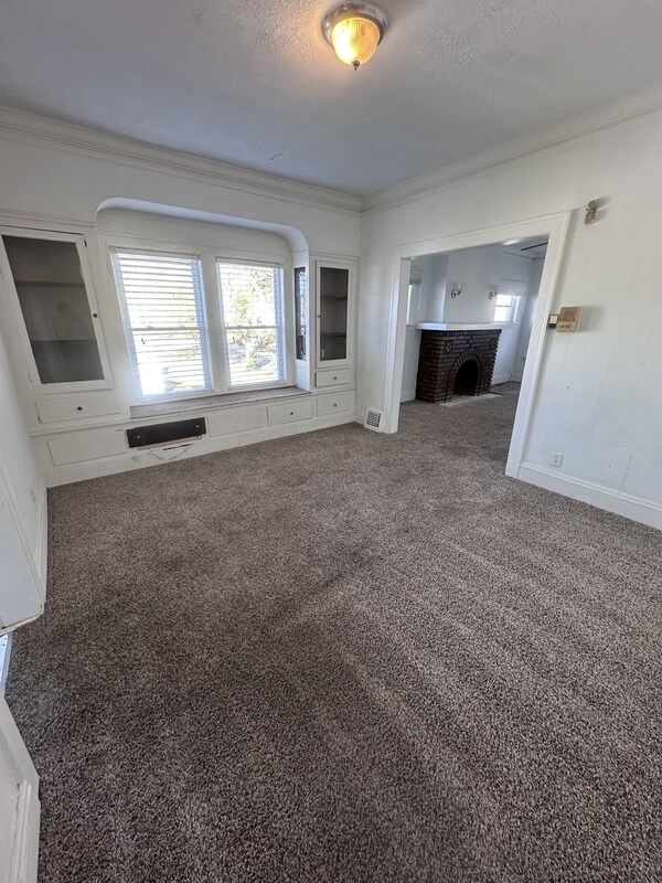 3412 E 147th St in Cleveland, OH - Building Photo - Building Photo