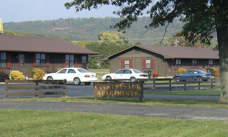 Countryside Apartments in Pilot Knob, MO - Building Photo