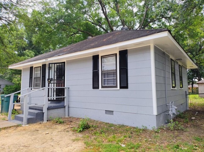 3451 Sharpe Ave in Memphis, TN - Foto de edificio - Building Photo
