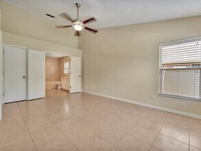 5105 39th St W in Bradenton, FL - Building Photo - Building Photo