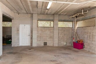 4753 Marine Pkwy in New Port Richey, FL - Building Photo - Building Photo