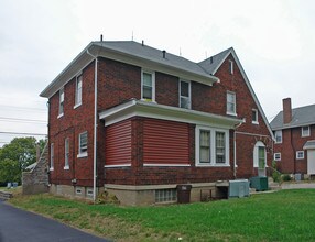 10924 Reading Rd in Cincinnati, OH - Foto de edificio - Building Photo