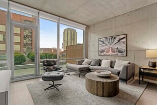 1461 S State St in Chicago, IL - Building Photo