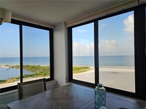 6672 Estero Blvd in Fort Myers Beach, FL - Building Photo - Building Photo