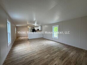 108 D St in Pittsfield, ME - Building Photo - Building Photo
