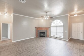 8016 Breezewood Dr in Oklahoma City, OK - Building Photo - Building Photo