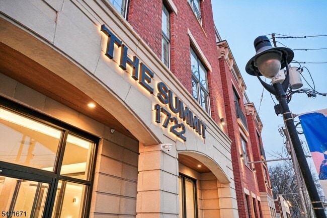 1722 Springfield Ave in Maplewood, NJ - Building Photo - Building Photo