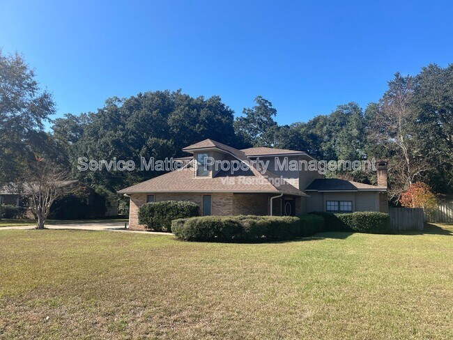 5067 Serry Ln in Milton, FL - Building Photo - Building Photo
