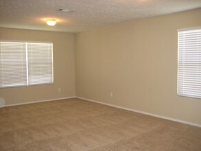 1215 Lasalle Dr in Smyrna, TN - Building Photo - Building Photo