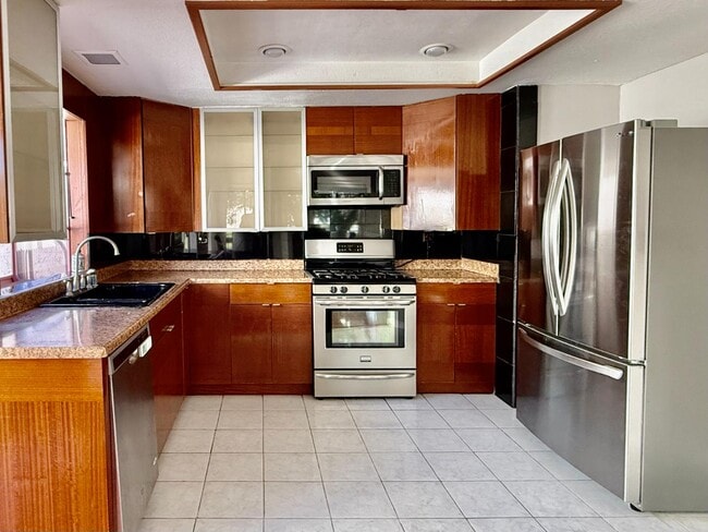 1767 Capistrano Glen in Escondido, CA - Building Photo - Building Photo