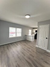 254 Stewart Ave in Hempstead, NY - Building Photo - Building Photo