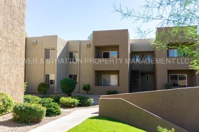 5877 N Granite Reef Rd-Unit -APT 2227 in Scottsdale, AZ - Foto de edificio - Building Photo