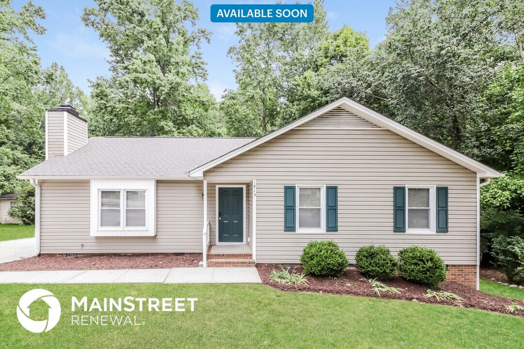 1815 Rivertrace Point in High Point, NC - Building Photo