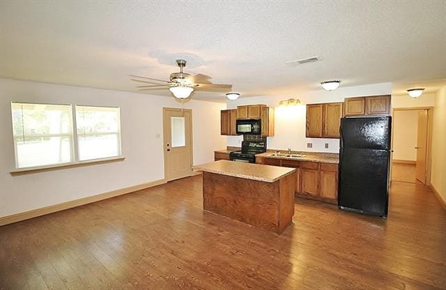 112 Trailwood Rd in Enchanted Oaks, TX - Building Photo - Building Photo