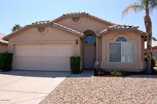 4815 W Ponderosa Ln in Glendale, AZ - Building Photo