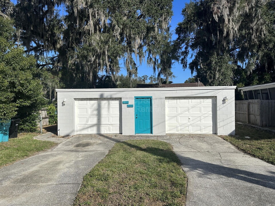 1233 Virginia Dr in Orlando, FL - Building Photo