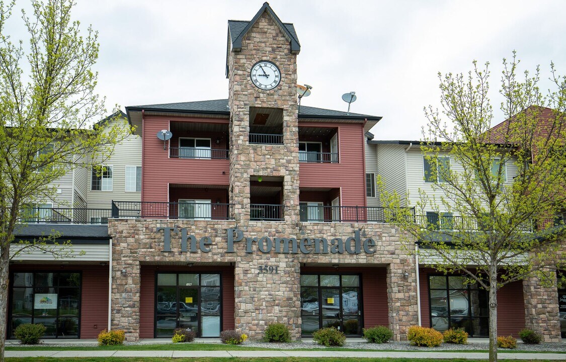 352 N Promenade Loop in Post Falls, ID - Building Photo