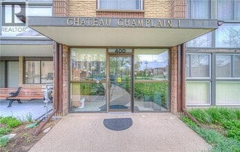 400 Champlain Blvd in Cambridge, ON - Building Photo - Building Photo