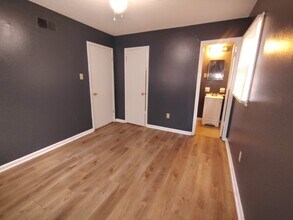 587 Hillbrook Dr in Southaven, MS - Building Photo - Building Photo