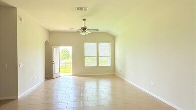 24707 Royal Pike Dr in Katy, TX - Building Photo - Building Photo