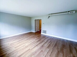 1470 Antoinette Ave in Cincinnati, OH - Building Photo - Building Photo