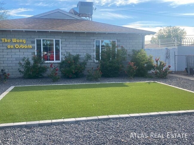 property at 1525 W Osborn Rd