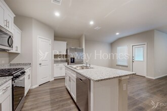 1625 Gatesville Ct in Fort Worth, TX - Building Photo - Building Photo