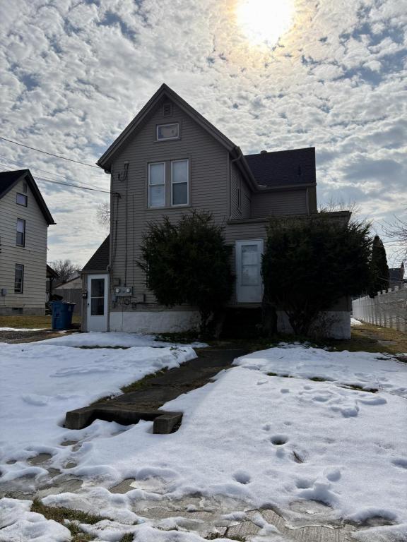 property at 107 E 2nd St