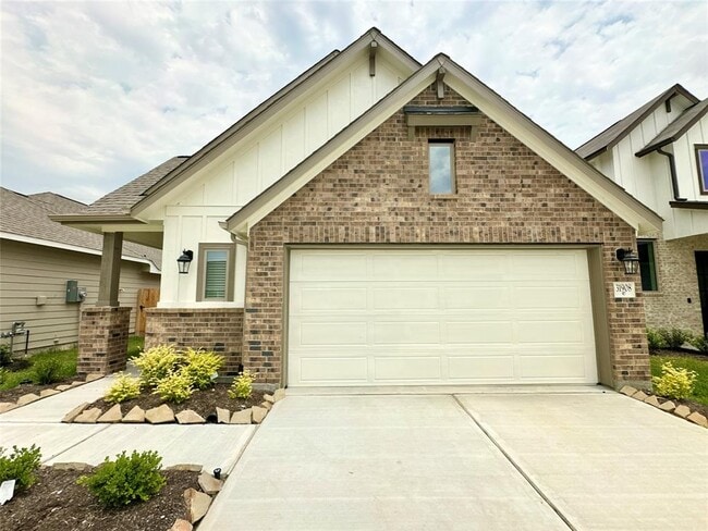 31908 Retama Rnch Dr in Conroe, TX - Building Photo - Building Photo