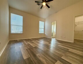 6326 Richland Hills Dr in Katy, TX - Foto de edificio - Building Photo