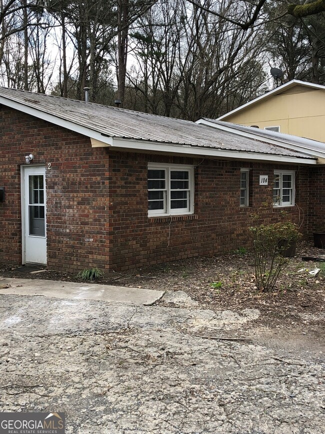 property at 104 Asbury Dr