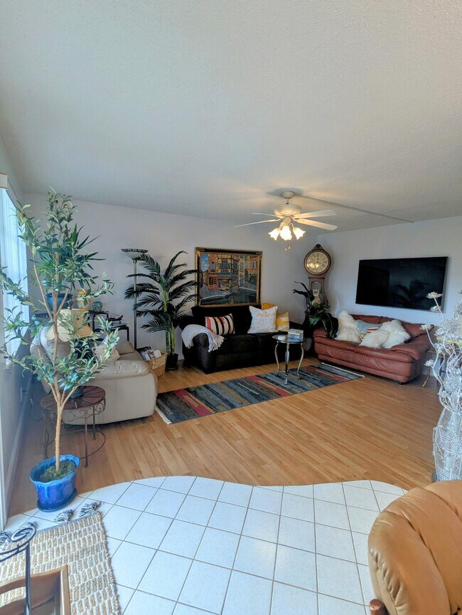 212 Northampton K in West Palm Beach, FL - Building Photo - Building Photo