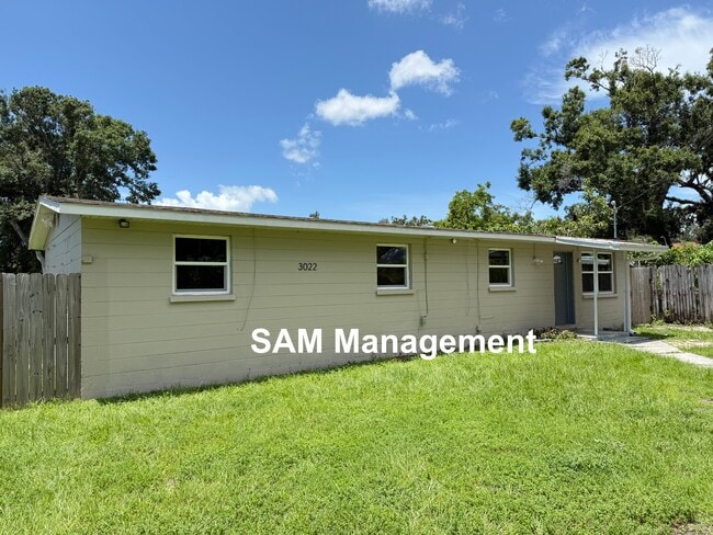 property at 3022 21st Street Ct E