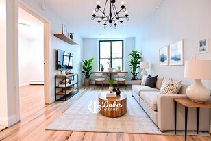 25-33 23rd Street, DG2 in Queens, NY - Building Photo