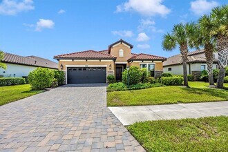 26858 Weiskopf Dr in Englewood, FL - Building Photo - Building Photo