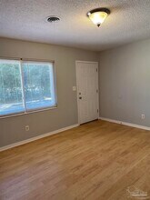 3735 Creighton Rd in Pensacola, FL - Building Photo - Building Photo
