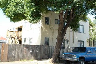 955-959 26th St in Oakland, CA - Building Photo - Building Photo