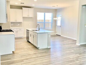 10813 Harwood Overlook Pass in Austin, TX - Building Photo - Building Photo