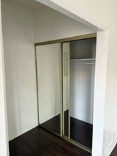 1845 N Gramercy Pl in Los Angeles, CA - Building Photo - Building Photo
