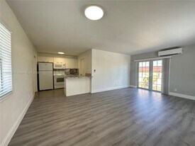 1413 N Dixie Hwy in Fort Lauderdale, FL - Building Photo