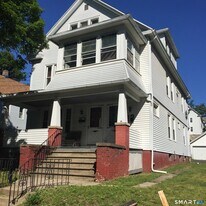 22 Calvin Ave in Wallingford, CT - Building Photo