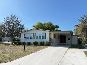 602 Jason Dr in Lady Lake, FL - Building Photo - Building Photo
