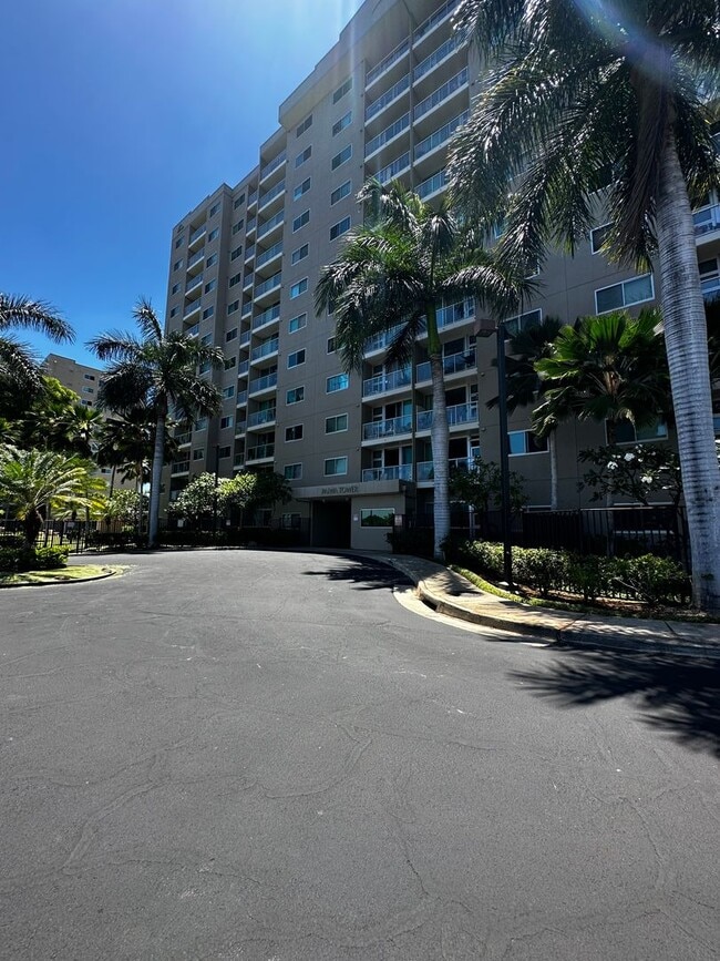 94-302-302 Paiwa St in Waipahu, HI - Building Photo - Building Photo